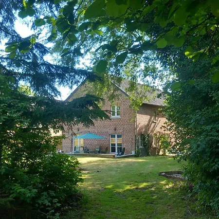 Bed and Breakfast Le Grand Jardin Dalhem