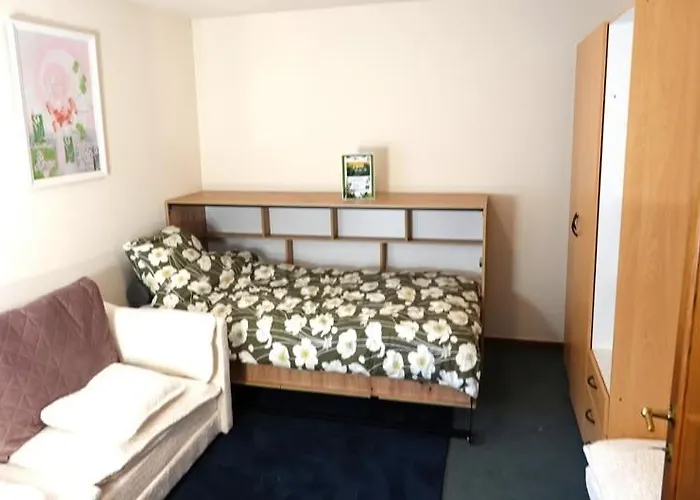 Le Grand Jardin Bed & Breakfast *